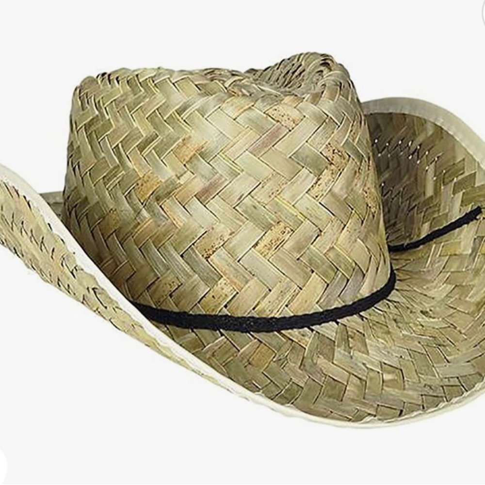 Children’s straw hat. Like new.